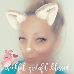 Meet your Posher, Tina